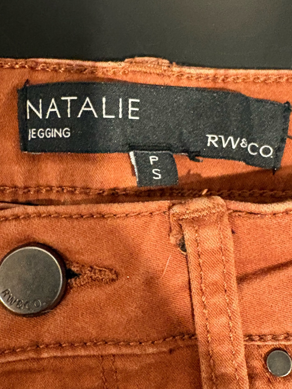 RW&CO Natalie Rust Skinny Pants S Burnt Orange Fall Preppy Dark Academia - Picture 7 of 8